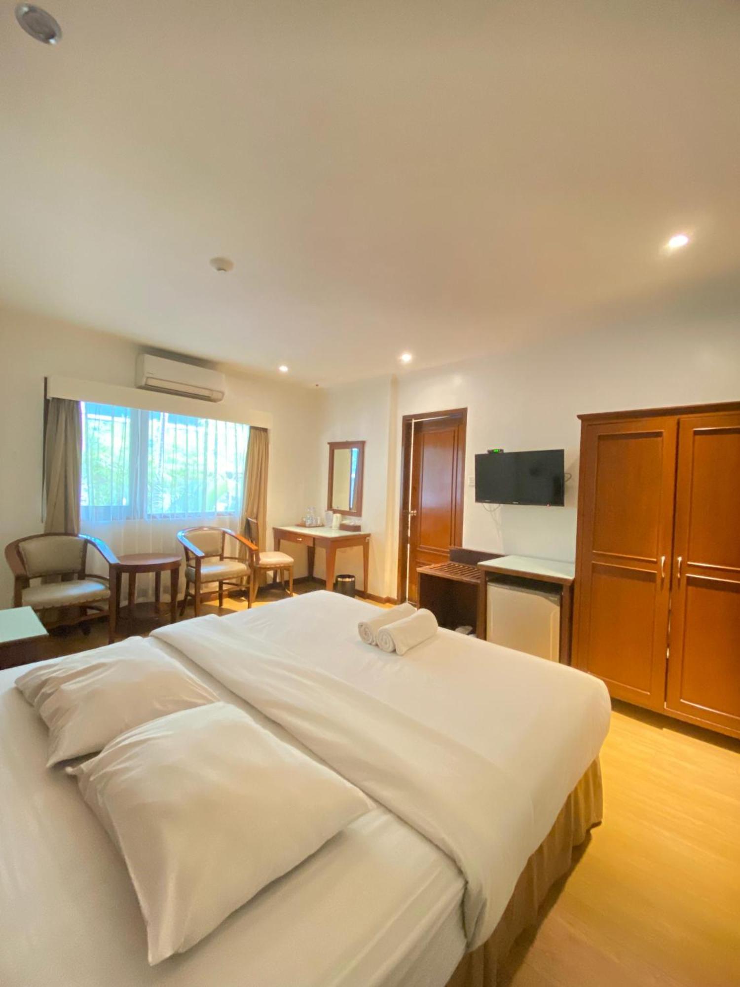 Cipta Hotel Wahid Hasyim Dżakarta Zewnętrze zdjęcie