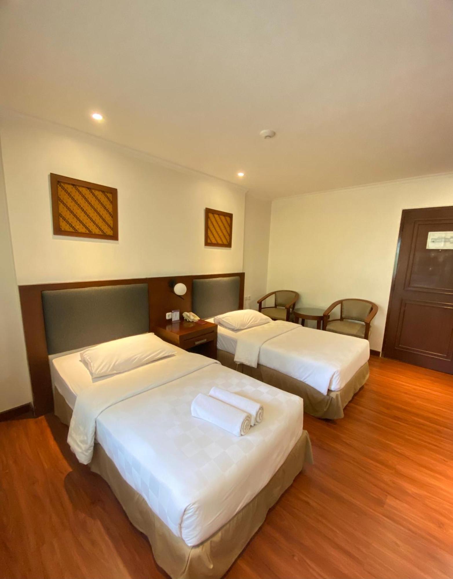 Cipta Hotel Wahid Hasyim Dżakarta Zewnętrze zdjęcie